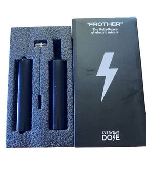 NEW EVERYDAY DOSE "FROTHER" Electric Mini Mixer - Black (E36)